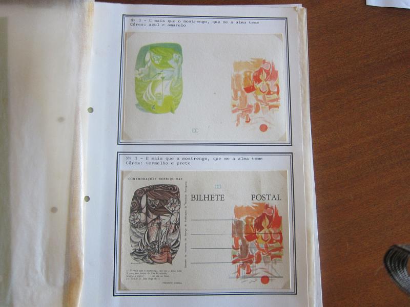 0022 (20).JPG -     Lote:    22      Inteiros Postais      Lotes Especiais       Descrição:      Portugal    1960 &mdash; 5.º Centenário da Morte do Infante D. Henrique. OM146, tipos A, B. C e D. Estudo especializado com 44 provas progressivas e de cor de toda a emissão. Único conjunto conhecido.         PRV       Valor Base:     &euro; 500,00     Valor Venda:     Retirado     